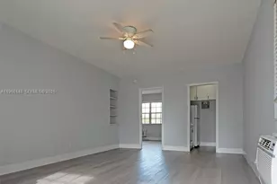 2383 Flamingo Dr, Miami Beach, FL 33140 - Photo 6