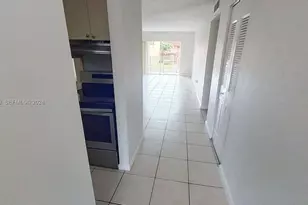 9970 SW 88th St, Miami, FL 33176 - Photo 8