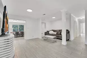 701 NE 8th St, Pompano Beach, FL 33060 - Photo 40