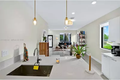 4426 NW 83rd Pkwy, Doral, FL 33166 - Photo 20