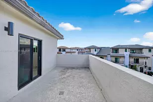 4426 NW 83rd Pkwy, Doral, FL 33166 - Photo 30