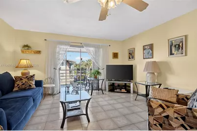 16900 NE 14th Ave #302, Miami, FL 33162 - Photo 2