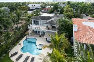 520 N Pkwy, Golden Beach, FL 33160 - Photo 2