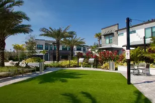 8352 NW 7th Pl, Plantation, FL 33324 - Photo 30