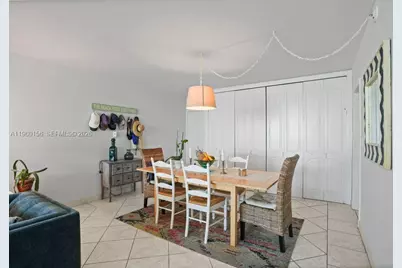 5005 Collins Ave #504, Miami Beach, FL 33140 - Photo 14