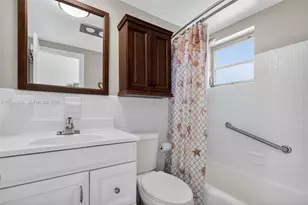 16901 NE 13th Ave, Miami, FL 33162 - Photo 10