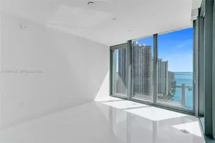 300 Biscayne Blvd Way, Miami, FL 33131 - Photo 14