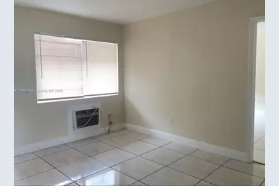 1940 Washington Ave #15, Opa-Locka, FL 33054 - Photo 6