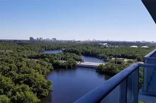 16385 Biscayne Blvd, Miami, FL 33160 - Photo 2