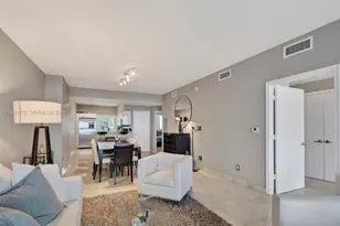 601 NE 36th St, Miami, FL 33137 - Photo 16