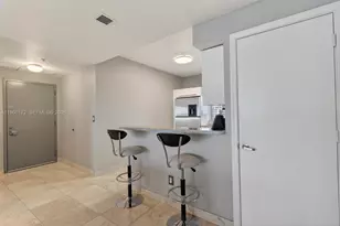 601 NE 36th St, Miami, FL 33137 - Photo 26