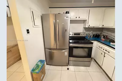 18707 NE 2nd Ave #919, Miami, FL 33179 - Photo 4