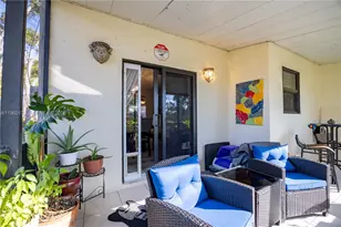 898 NW 47th St, Deerfield Beach, FL 33064 - Photo 16