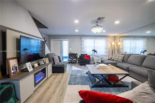 898 NW 47th St, Deerfield Beach, FL 33064 - Photo 1