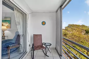 2900 NW 47th Terrace, Lauderdale Lakes, FL 33313 - Photo 4