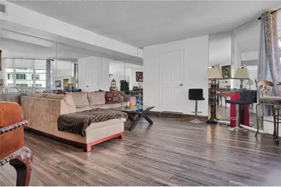 905 Brickell Bay Dr #1121, Miami, FL 33131 - Photo 4