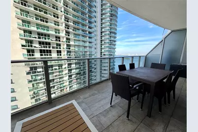 488 NE 18th St #2207, Miami, FL 33132 - Photo 12