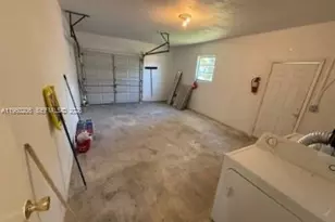 671 NW 17th St, Homestead, FL 33030 - Photo 10