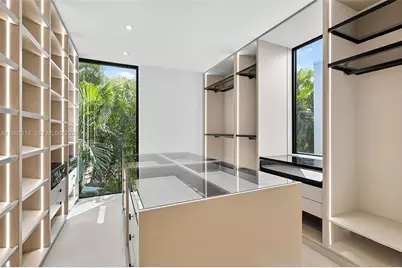 620 Solar Isle Dr, Fort Lauderdale, FL 33301 - Photo 56