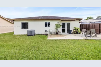 20814 SW 126th Ct, Miami, FL 33177 - Photo 4