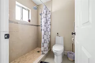 20814 SW 126th Ct, Miami, FL 33177 - Photo 6