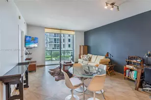 1060 Brickell Ave, Miami, FL 33131 - Photo 4
