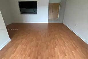 9755 NW 52nd St, Doral, FL 33178 - Photo 8