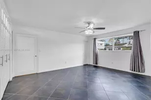 11960 NE 19th Dr, North Miami, FL 33181 - Photo 10