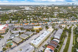 11960 NE 19th Dr, North Miami, FL 33181 - Photo 26