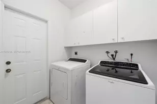 833 Crestview Cir, Weston, FL 33327 - Photo 26