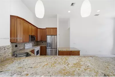 833 Crestview Cir, Weston, FL 33327 - Photo 10