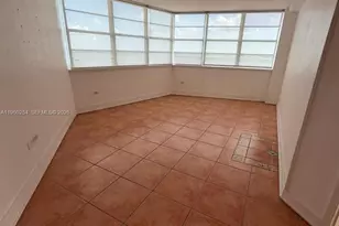 999 Brickell Bay Dr, Miami, FL 33131 - Photo 14