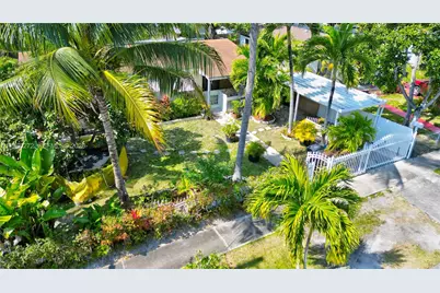 15700 NE 15th Pl, North Miami Beach, FL 33162 - Photo 6