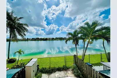 17617 SW 140th Ct, Miami, FL 33177 - Photo 4
