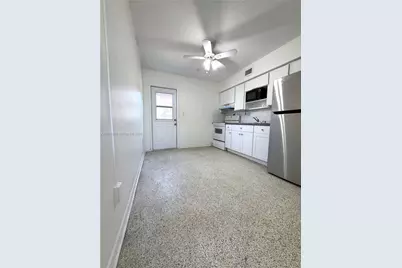 695 NW 44th Ave #2, Miami, FL 33126 - Photo 14