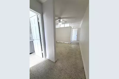695 NW 44th Ave #2, Miami, FL 33126 - Photo 8