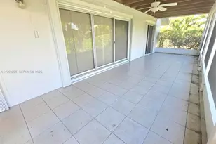 621 NW 205th Ave, Pembroke Pines, FL 33029 - Photo 20