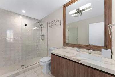 50 S Pointe Dr #1201/08, Miami Beach, FL 33139 - Photo 30