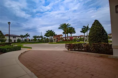 3435 W 105th Pl #0, Hialeah, FL 33018 - Photo 24