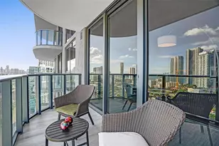 121 NE 34th St, Miami, FL 33137 - Photo 42