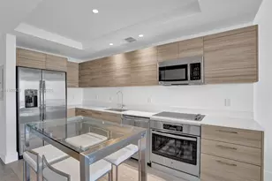 121 NE 34th St, Miami, FL 33137 - Photo 16