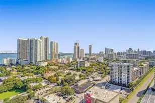 121 NE 34th St, Miami, FL 33137 - Photo 46