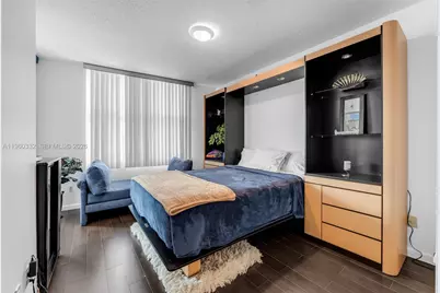 1500 Ocean Dr #705, Miami Beach, FL 33139 - Photo 20