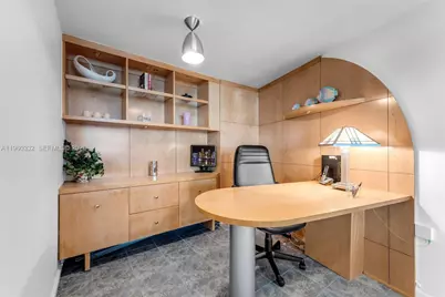 1500 Ocean Dr #705, Miami Beach, FL 33139 - Photo 10