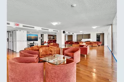 6423 Collins Ave #409, Miami Beach, FL 33141 - Photo 46