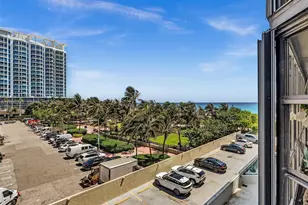 6423 Collins Ave, Miami Beach, FL 33141 - Photo 30