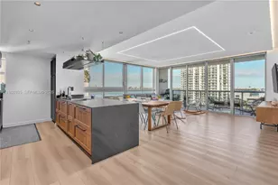 7929 West Dr, North Bay Village, FL 33141 - Photo 6