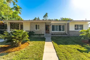 3965 SW 60th Ct, Miami, FL 33155 - Photo 1