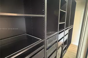 20320 NE 2nd Ave, Miami Gardens, FL 33179 - Photo 16