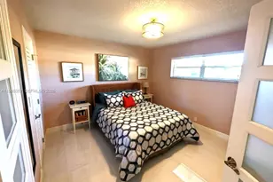 9300 N Hollybrook Lake Dr, Pembroke Pines, FL 33025 - Photo 14